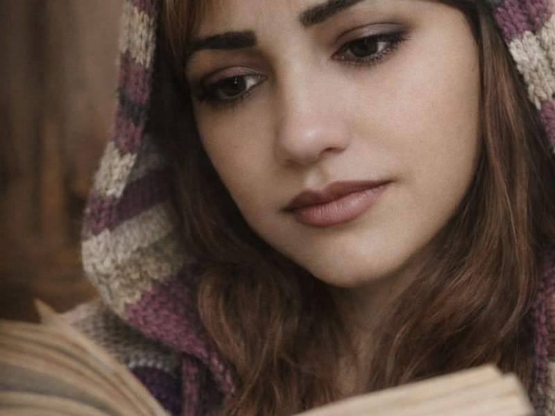 مذ قرأت رواية البؤساء للرّائع هوجوو انا أفكر في العبارة التي قالها جان فالجان بطل الرواية:”الموت ليس شيئاً رهيباً، الشيء الرهيب هو أن لا نعيش!”&nbsp;.